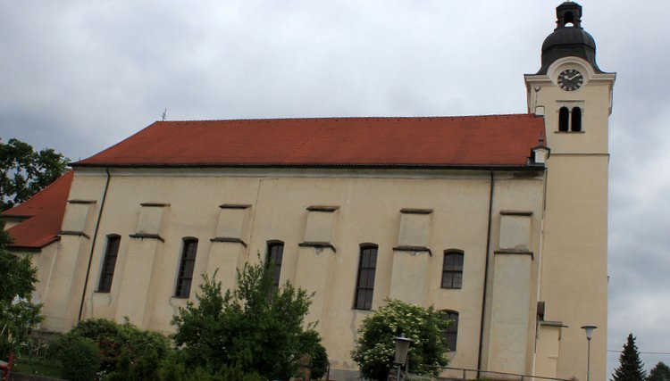 Die Kunigunde Kirche in der Pfarre Bad St. Leonhard.