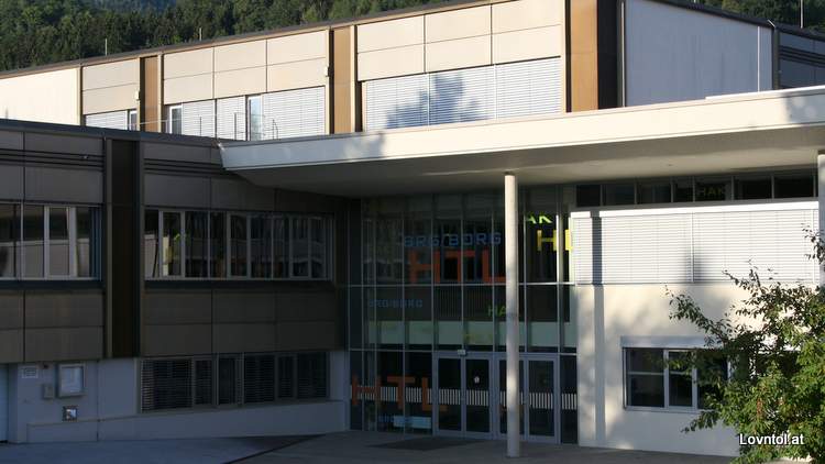 Die HTL im Bundesschulzentrum in Wolfsberg.